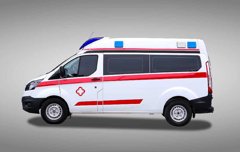 福田新世代V348救護(hù)車(chē)