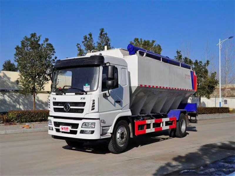 陜汽軒德20方飼料運輸車